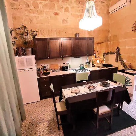 Intothegreen - Art House On Gozo *