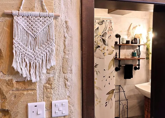 Intothegreen - Art House On Gozo *