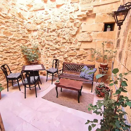 Intothegreen - Art House On Gozo *