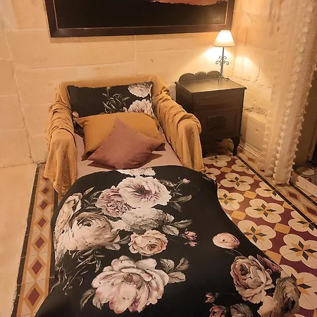 בית נופש Intothegreen - Art House On Gozo Xewkija