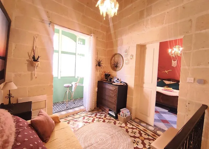 Intothegreen - Art House On Gozo Xewkija