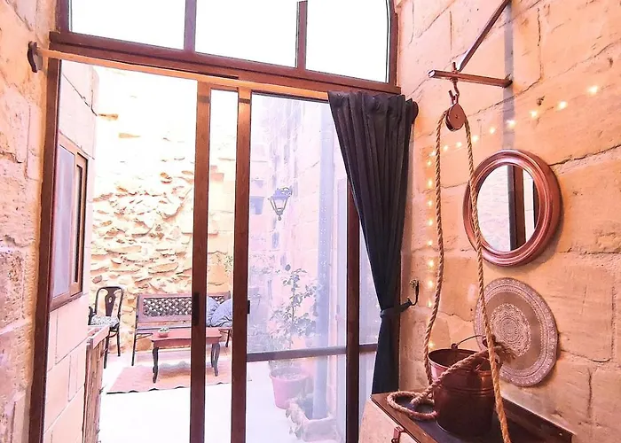 Intothegreen - Art House On Gozo